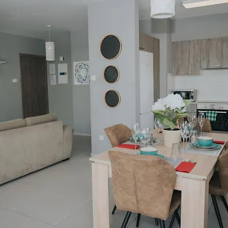 Mackenzie Salt Panorama & Meerblick - 2br Apartament Larnaca