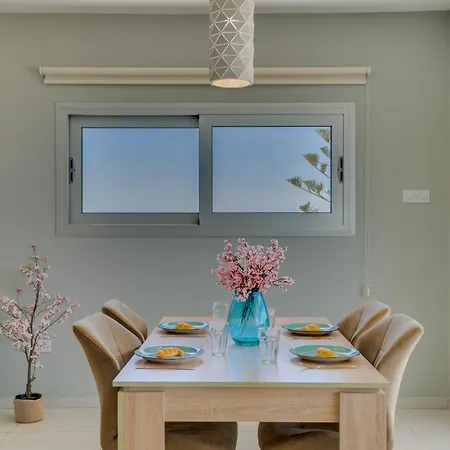 Mackenzie Salt Panorama & Meerblick - 2br