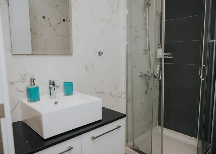 Mackenzie Salt Panorama & Meerblick - 2br * Larnaca